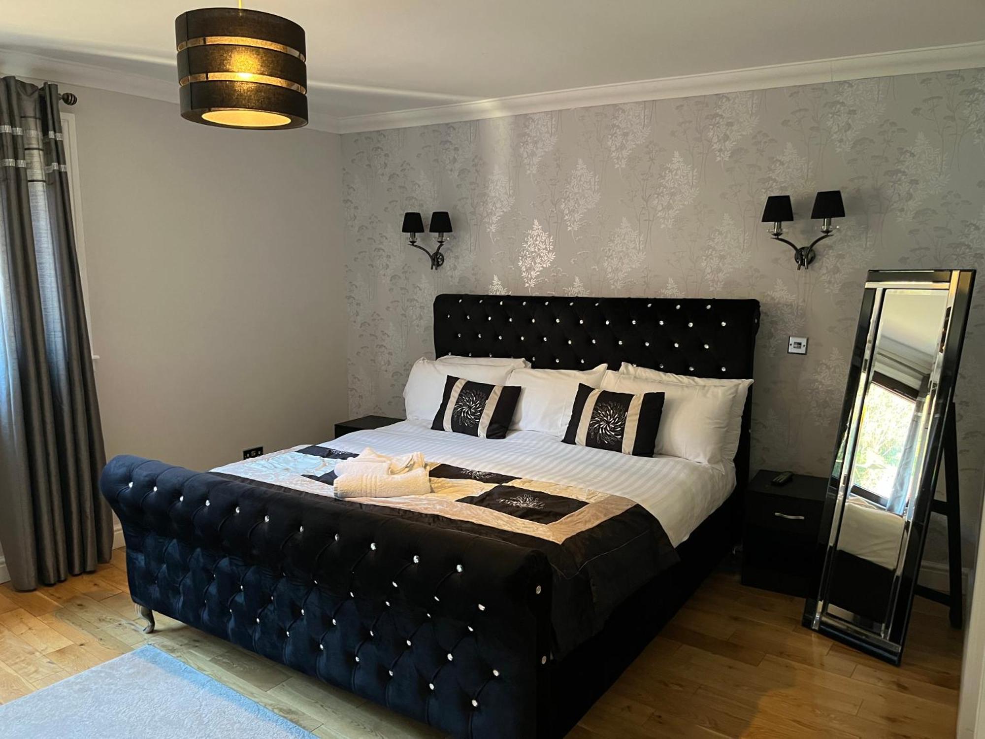 Ben Arthur'S Bothy Luxury Flat อาร์โรคาร์ ภายนอก รูปภาพ